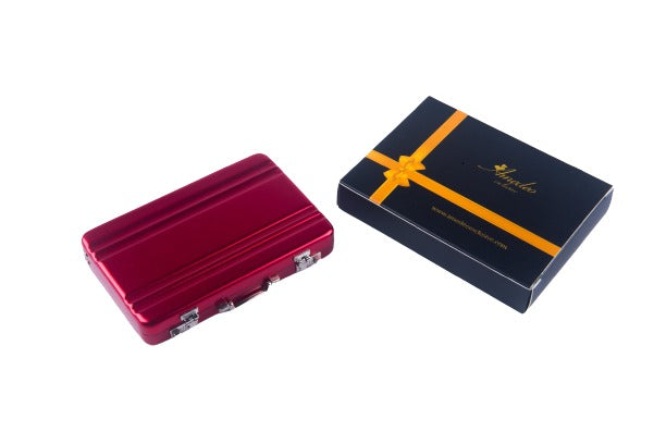 Metal Mens pocket sized Red Business Card Holder / Card Case / Visiting Card Case